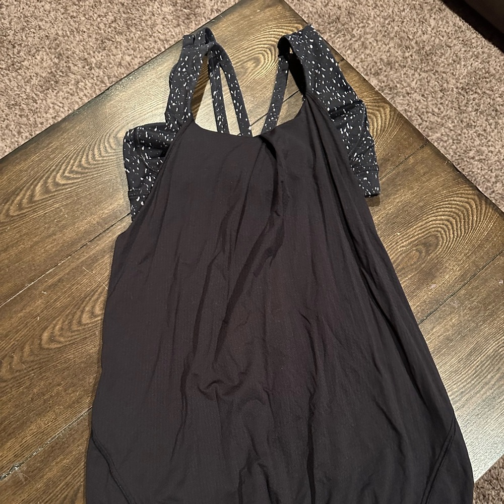 Lululemon tank top